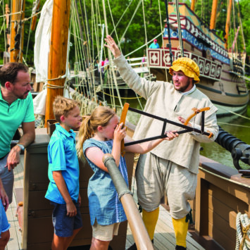 A museum of 17th-century Virginia history, the Jamestown Settlement explores Americaís first permanent English colony through living history in outdoor re-creations.

Virginia Tourism Corporation, www.Virginia.org